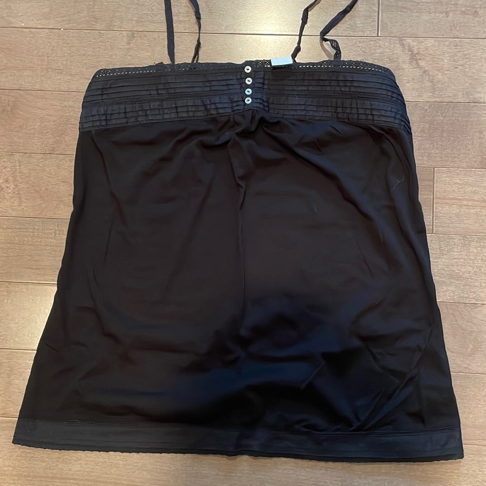Old navy black top
